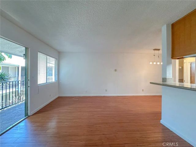 3045 E Theresa 8, Long Beach, CA 90814