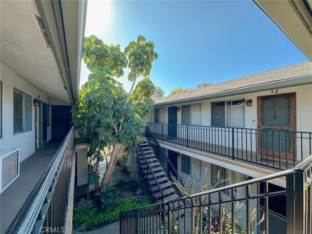 3045 E Theresa 8, Long Beach, CA 90814