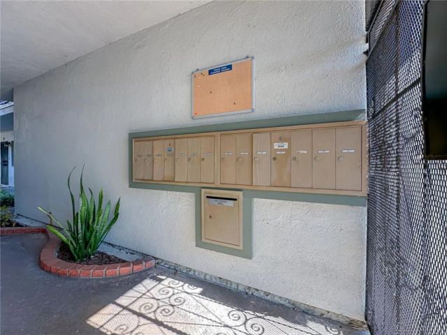 3045 E Theresa 8, Long Beach, CA 90814