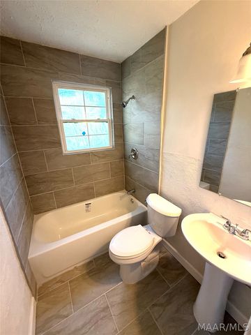 106 Courtland Drive, Montgomery, AL 36105