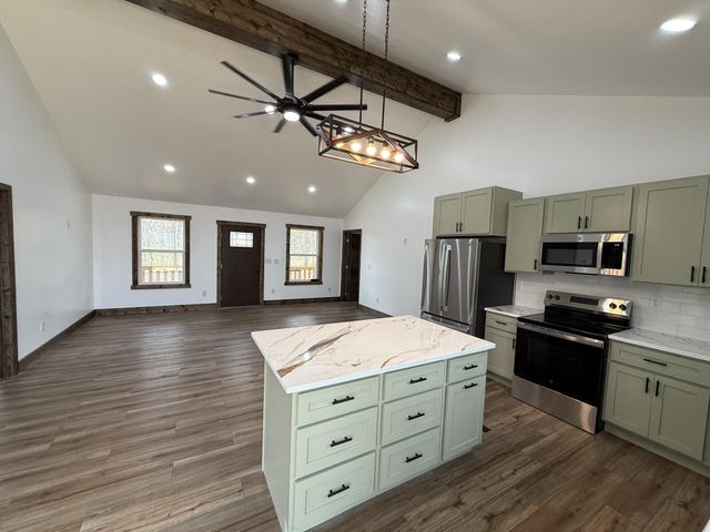 2387 Porch Rock Road, Pikeville, TN 37367