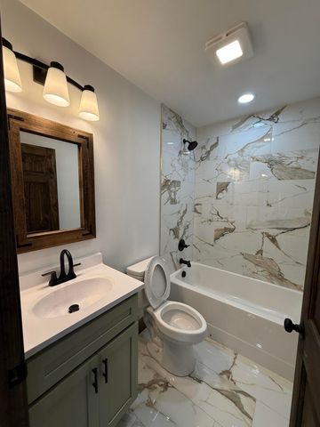 2387 Porch Rock Road, Pikeville, TN 37367