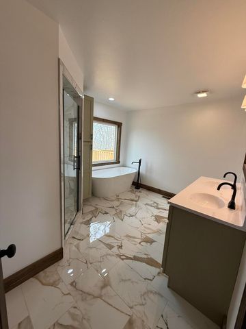 2387 Porch Rock Road, Pikeville, TN 37367