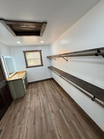 2387 Porch Rock Road, Pikeville, TN 37367