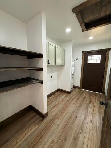 2387 Porch Rock Road, Pikeville, TN 37367