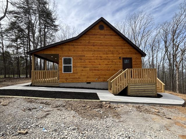 2387 Porch Rock Road, Pikeville, TN 37367