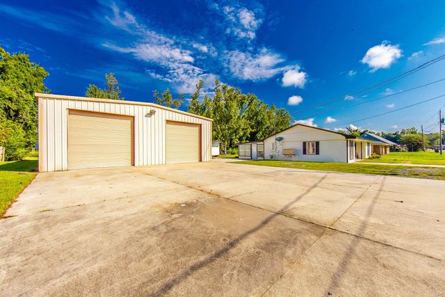 113 Ja-don Drive, Houma, LA 70363