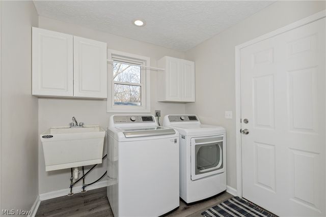 2588 Queenston Road, Cleveland Heights, OH 44118