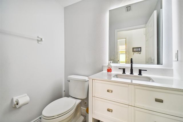 18026 JAVA ISLE DRIVE, Tampa, FL 33647