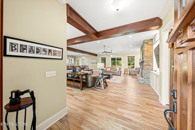 1139 Calderwood Hwy, Maryville, TN 37801