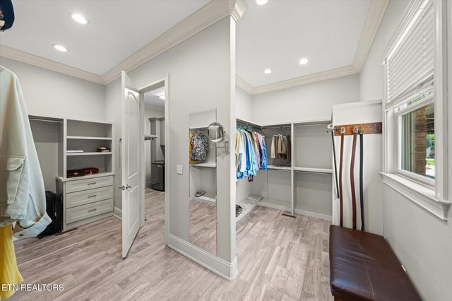 1139 Calderwood Hwy, Maryville, TN 37801