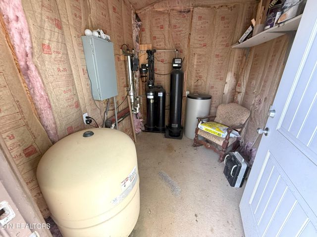 1139 Calderwood Hwy, Maryville, TN 37801