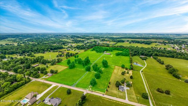 1139 Calderwood Hwy, Maryville, TN 37801