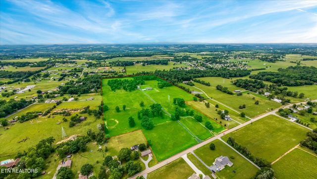 1139 Calderwood Hwy, Maryville, TN 37801