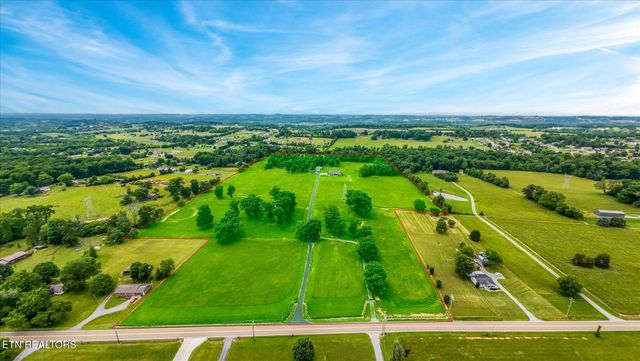 1139 Calderwood Hwy, Maryville, TN 37801