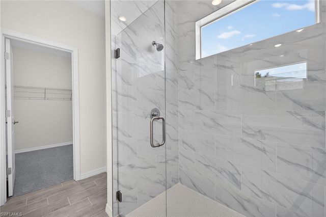 2105 NW 4th ST, Cape Coral, FL 33993