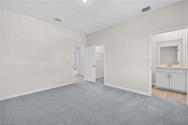 2105 NW 4th ST, Cape Coral, FL 33993