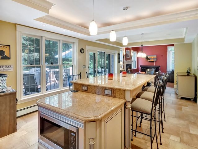 66 Poquanticut Avenue, Easton, MA 02356