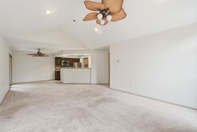 3204 Pine Manor Boulevard, Grove City, OH 43123