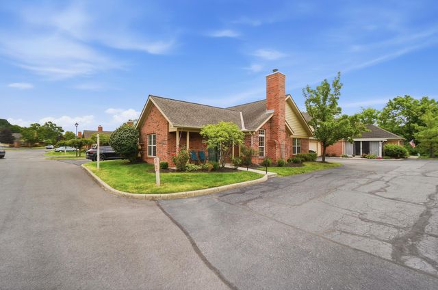3204 Pine Manor Boulevard, Grove City, OH 43123
