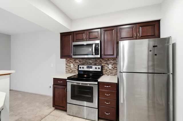 3204 Pine Manor Boulevard, Grove City, OH 43123