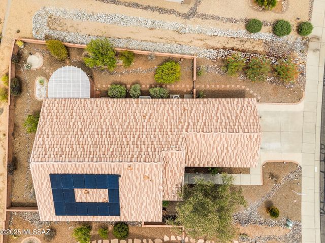 1012 W Union Bell Drive, Green Valley, AZ 85614
