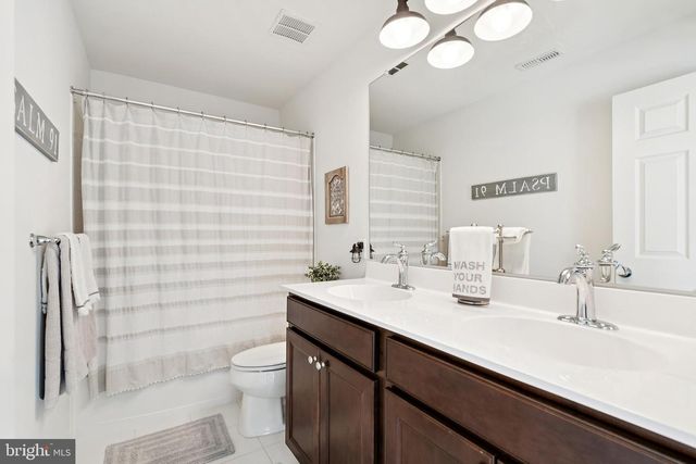 3 ANTRON BROWN WAY, Chesterfield, NJ 08515