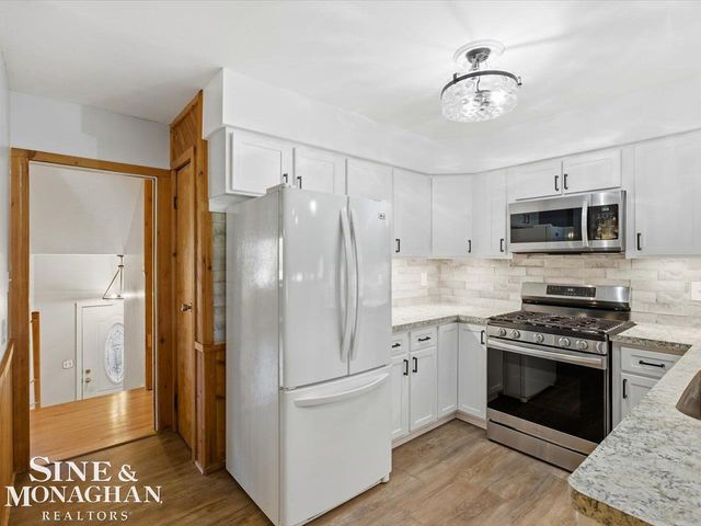 4361 Peck Road, Port Huron, MI 48060