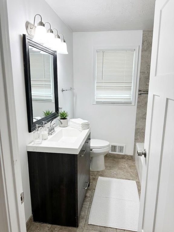 4135 W 124th Street, Savage, MN 55378 — photo 3