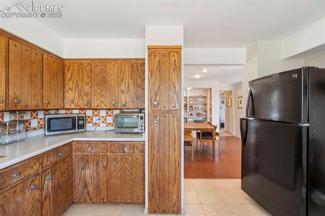 625 Vista Grande Drive, Colorado Springs, CO 80906