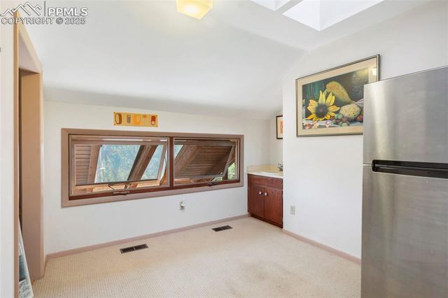 625 Vista Grande Drive, Colorado Springs, CO 80906