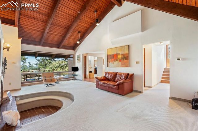 625 Vista Grande Drive, Colorado Springs, CO 80906