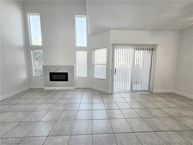 5125 West Reno Avenue 1015, Las Vegas, NV 89118