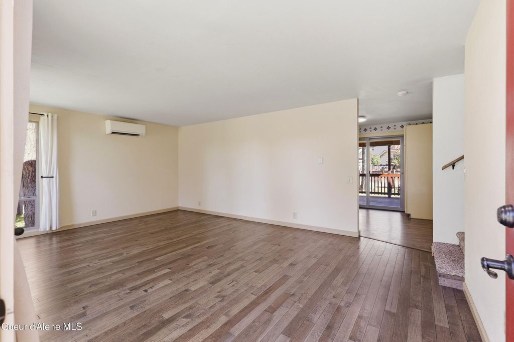 2406 N Pioneer Ridge DR, Post Falls, ID 83854 photo 4