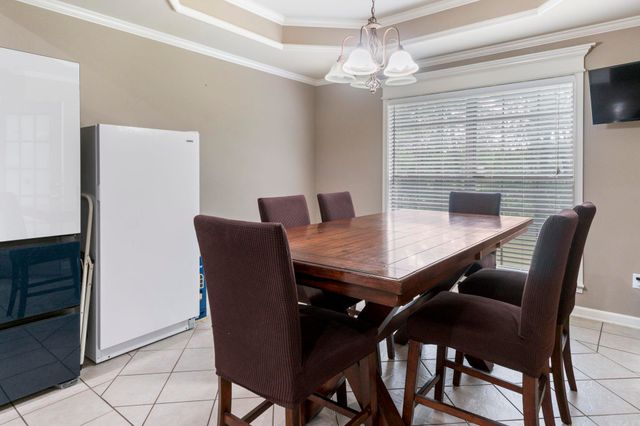 223 Maranes Cir, Maumelle, AR 72113