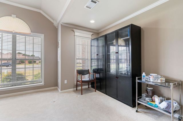 223 Maranes Cir, Maumelle, AR 72113