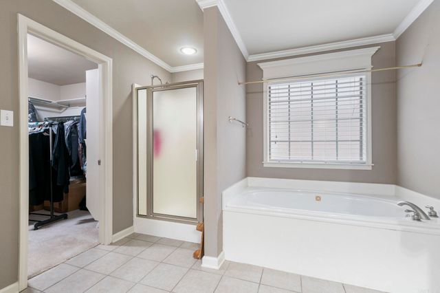 223 Maranes Cir, Maumelle, AR 72113