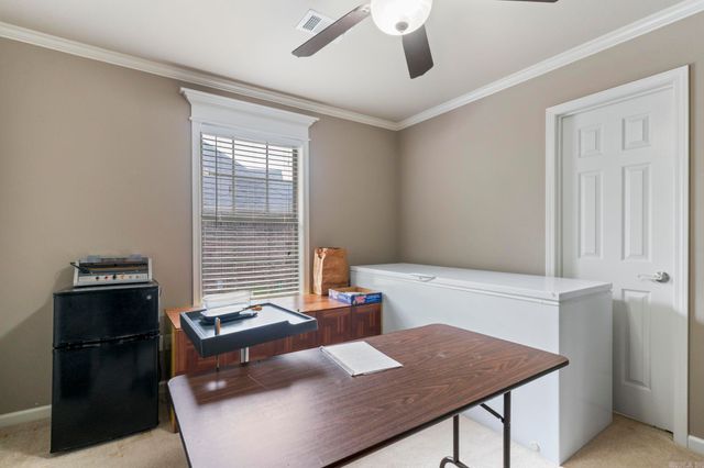 223 Maranes Cir, Maumelle, AR 72113