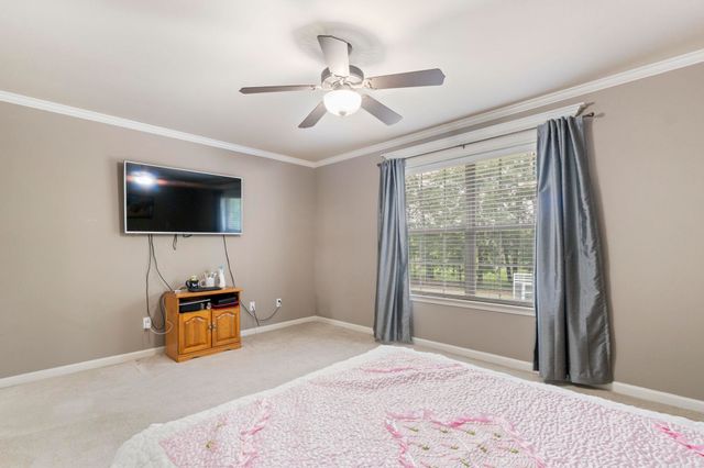 223 Maranes Cir, Maumelle, AR 72113