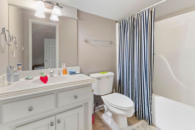 223 Maranes Cir, Maumelle, AR 72113