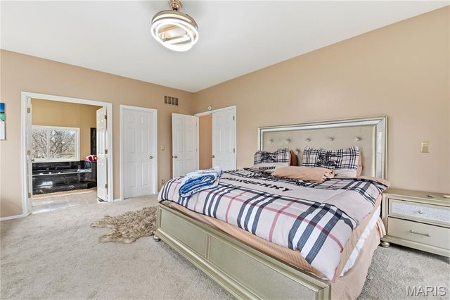 3636 Afshari Circle, Florissant, MO 63034