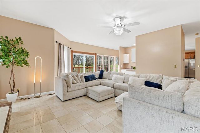 3636 Afshari Circle, Florissant, MO 63034