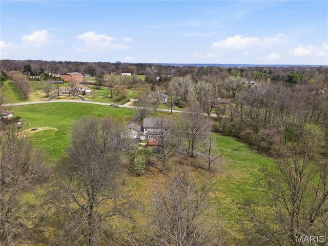 3636 Afshari Circle, Florissant, MO 63034