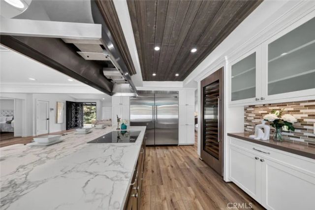 20001 Hiawatha Street, Chatsworth, CA 91311