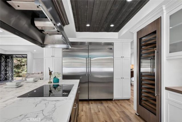 20001 Hiawatha Street, Chatsworth, CA 91311