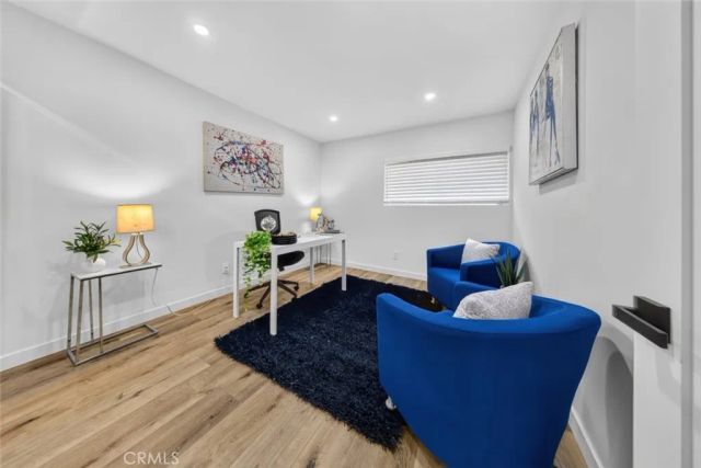 20001 Hiawatha Street, Chatsworth, CA 91311