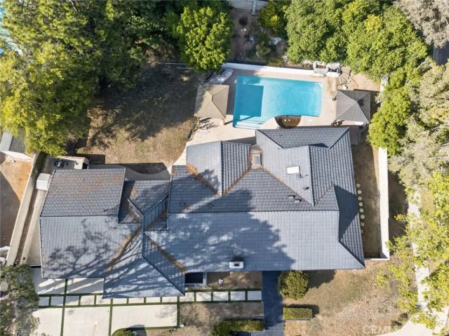 20001 Hiawatha Street, Chatsworth, CA 91311