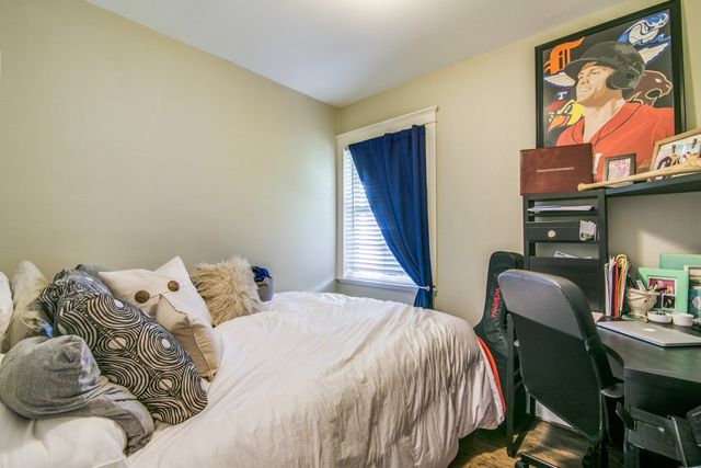 504 W Kaufman Street, Rockwall, TX 75087
