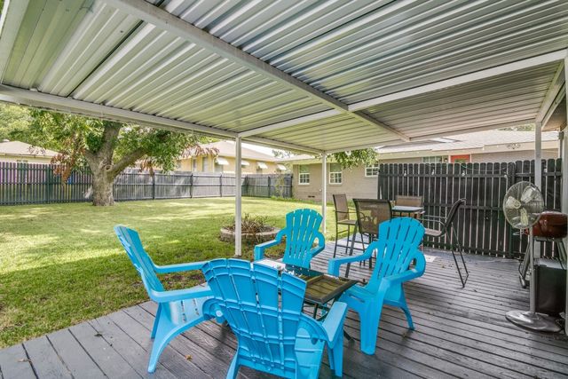 504 W Kaufman Street, Rockwall, TX 75087