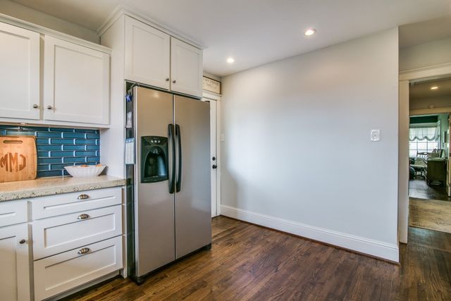 504 W Kaufman Street, Rockwall, TX 75087